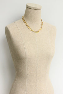 DOR615 Gold Paperclip Chain Necklace