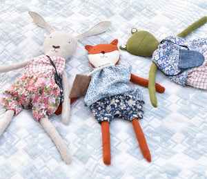 Florette Fox Doll- Gingham Picnic Set 