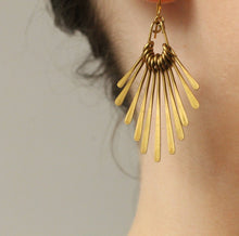 Load image into Gallery viewer, Art Deco Gold Fringe Earrings