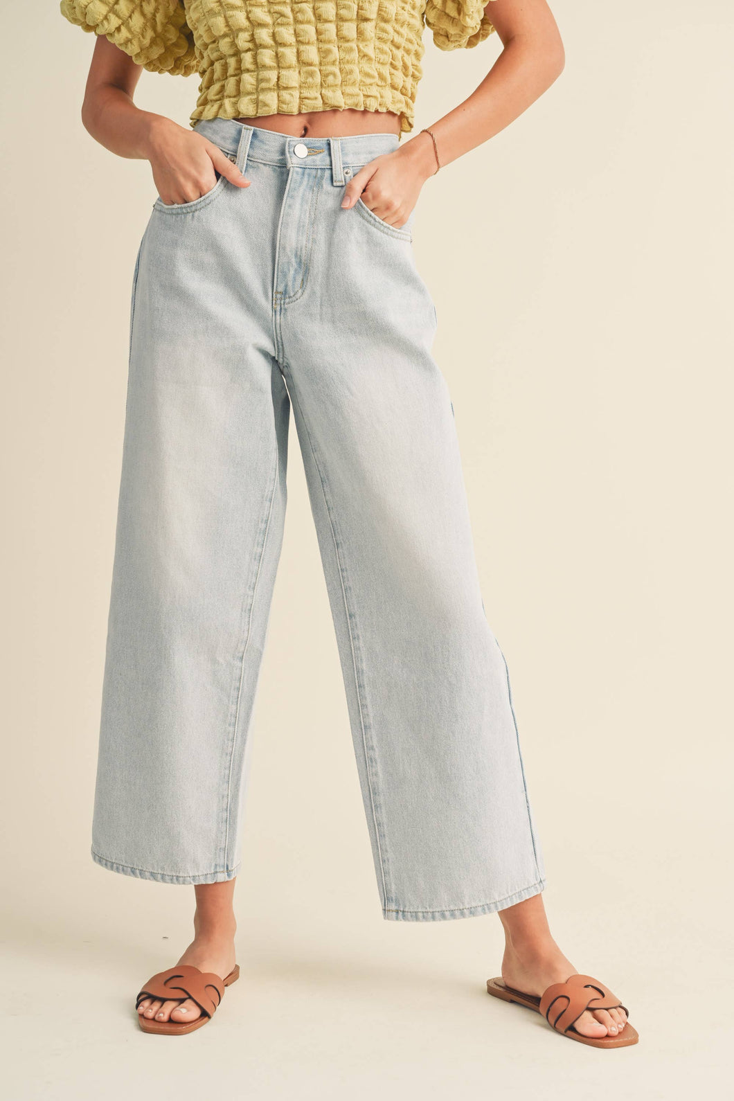 LIGHT DENIM PANTS