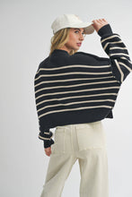 Load image into Gallery viewer, STRIPED SWEATER