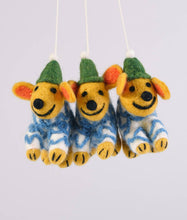 Load image into Gallery viewer, &#39;Pippin&#39; Hanging Felt Ornament