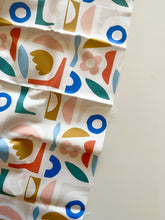 Load image into Gallery viewer, Paintbrush Studio Fabrics ARTIST GARDEN - GARDEN COLLAGE IN WHITE